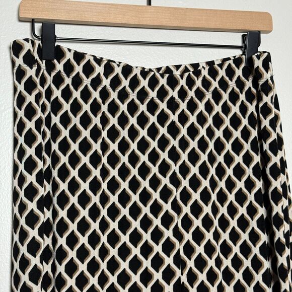 Chico's Travelers Womens Ankle Pants 2 (12) Black Gold Geometric Pull On Slinky - Picture 5 of 9